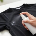 como tirar manchas de desodorante de camisa preta
